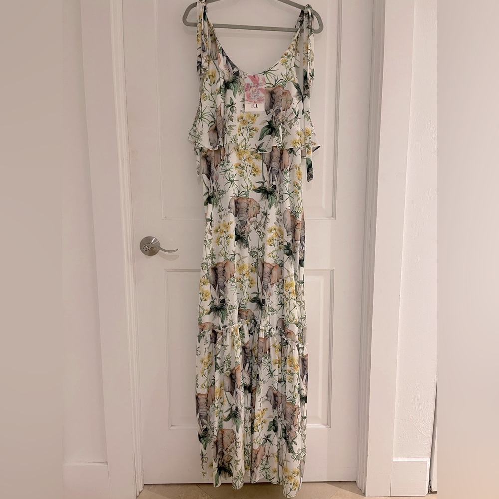 NEW with tags! Colombian designer Daniella Batlle maxi dress. Size Medium